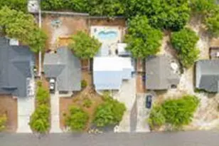 124 NE 15th St, Oak Island, NC 28465 - Photo 43