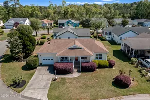 471 Saltaire Dr SW, Calabash, NC 28467 - Photo 1