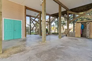 916 E Dolphin Dr, Oak Island, NC 28465 - Photo 35