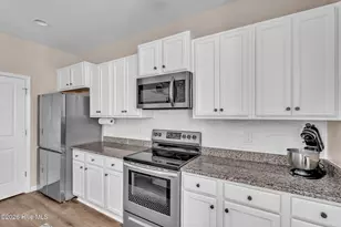 102 Tralee Pl, Holly Ridge, NC 28445 - Photo 25