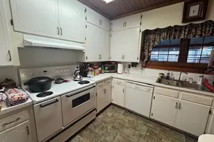 409 Railroad St, Jackson, NC 27845 - Photo 7