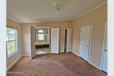 608 Old Whiteville Road, Lumberton, NC 28358 - Photo 5