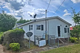 608 Old Whiteville Rd, Lumberton, NC 28358 - Photo 27