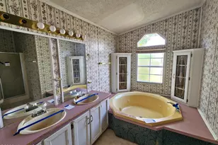 608 Old Whiteville Rd, Lumberton, NC 28358 - Photo 7