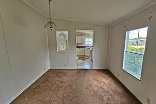 608 Old Whiteville Rd, Lumberton, NC 28358 - Photo 17