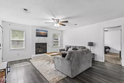 207 Winter Place, Jacksonville, NC 28540 - Photo 7