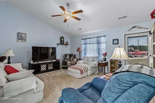 321 Basil Ct, Hubert, NC 28539 - Photo 5