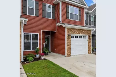 1804 Fox Den Way #5, Greenville, NC 27858 - Photo 3