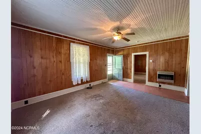114 Rhodes Avenue, Windsor, NC 27983 - Photo 5
