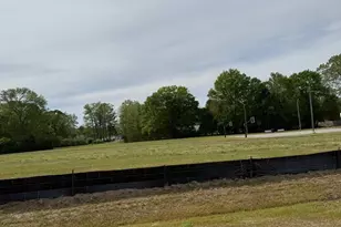 409 S Carey St, La Grange, NC 28551 - Photo 15