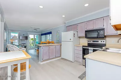 301 W Commerce Way #260, Atlantic Beach, NC 28512 - Photo 3