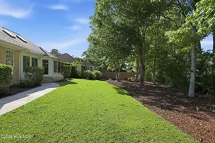 411 Oakmont Dr, Morehead City, NC 28557 - Photo 9