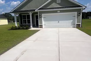 407 S Carey St, La Grange, NC 28551 - Photo 1