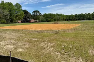 405 S Carey St, La Grange, NC 28551 - Photo 5