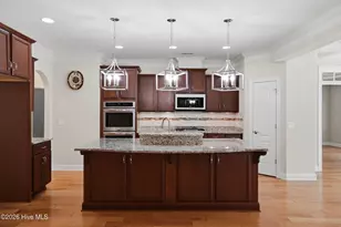 5307 Leisure Cir, Wilmington, NC 28409 - Photo 9