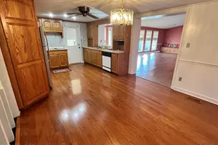10762 James B White Hwy S, Whiteville, NC 28472 - Photo 5
