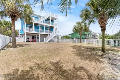 197 Brunswick Avenue W, Holden Beach, NC 28462 - Photo 3