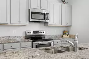 206 J Belton Ct, Sneads Ferry, NC 28460 - Photo 17