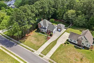 611 E Raintree Ln, Goldsboro, NC 27534 - Photo 5