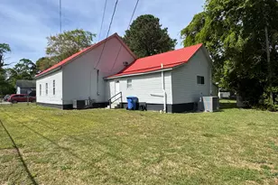 112 2nd St, Laurinburg, NC 28352 - Photo 37