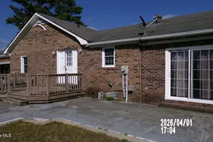 207 N Kennedy St, Beulaville, NC 28518 - Photo 5