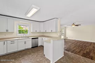 [Address not provided], Jacksonville, NC 28540 - Photo 9
