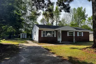 109 Ramsey Dr, Jacksonville, NC 28540 - Photo 1