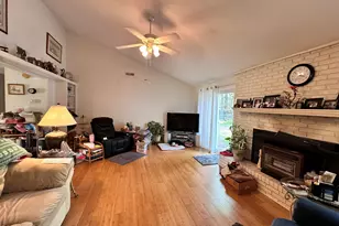 218 Pamlico Dr, Washington, NC 27889 - Photo 15