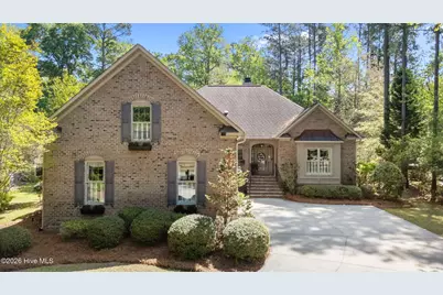 134 Saint Andrews Circle, New Bern, NC 28562 - Photo 1
