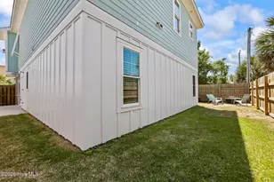 802 Ocean Blvd, Carolina Beach, NC 28428 - Photo 41