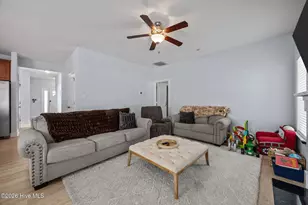 505 Diamond Ridge Ct, Swansboro, NC 28539 - Photo 7