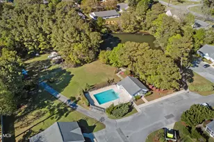 303 Barbour Rd, Morehead City, NC 28557 - Photo 47