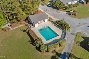 303 Barbour Rd, Morehead City, NC 28557 - Photo 43