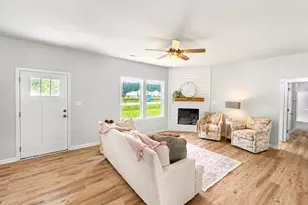 113 Huckleberry Bush Ln, Princeton, NC 27569 - Photo 3