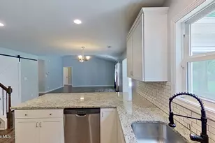 330 Station House Rd, New Bern, NC 28562 - Photo 11