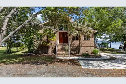 401 Harbor Drive, New Bern, NC 28560 - Photo 1