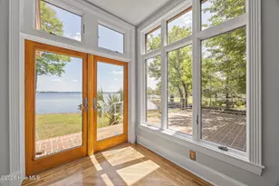 401 Harbor Dr, New Bern, NC 28560 - Photo 19