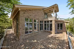 401 Harbor Dr, New Bern, NC 28560 - Photo 5