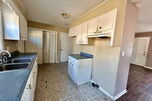 906 Cypress St, Rockingham, NC 28379 - Photo 7