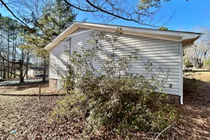 906 Cypress St, Rockingham, NC 28379 - Photo 17
