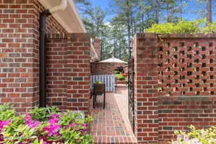 35 Courtney Pl, Southern Pines, NC 28387 - Photo 11
