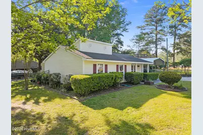 621 Shadowridge Road, Jacksonville, NC 28546 - Photo 3