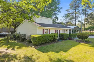 621 Shadowridge Rd, Jacksonville, NC 28546 - Photo 3