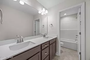 332 Gerbera Ct, Greenville, NC 27858 - Photo 21