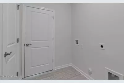 828 Fernwind Circle, Aberdeen, NC 28315 - Photo 25