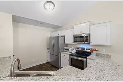 803 Kroger Court, Jacksonville, NC 28540 - Photo 15