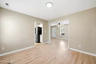111 Skipping Stone Ln, Jacksonville, NC 28546 - Photo 11
