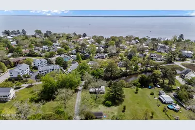 401 Neuse Street, Oriental, NC 28571 - Photo 1