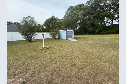 109 Brisbayne Circle, La Grange, NC 28551 - Photo 5