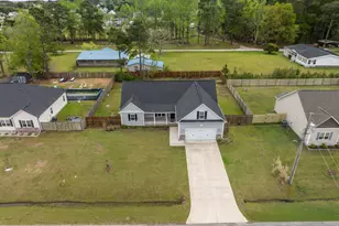 111 Anderson Ave, Holly Ridge, NC 28445 - Photo 3